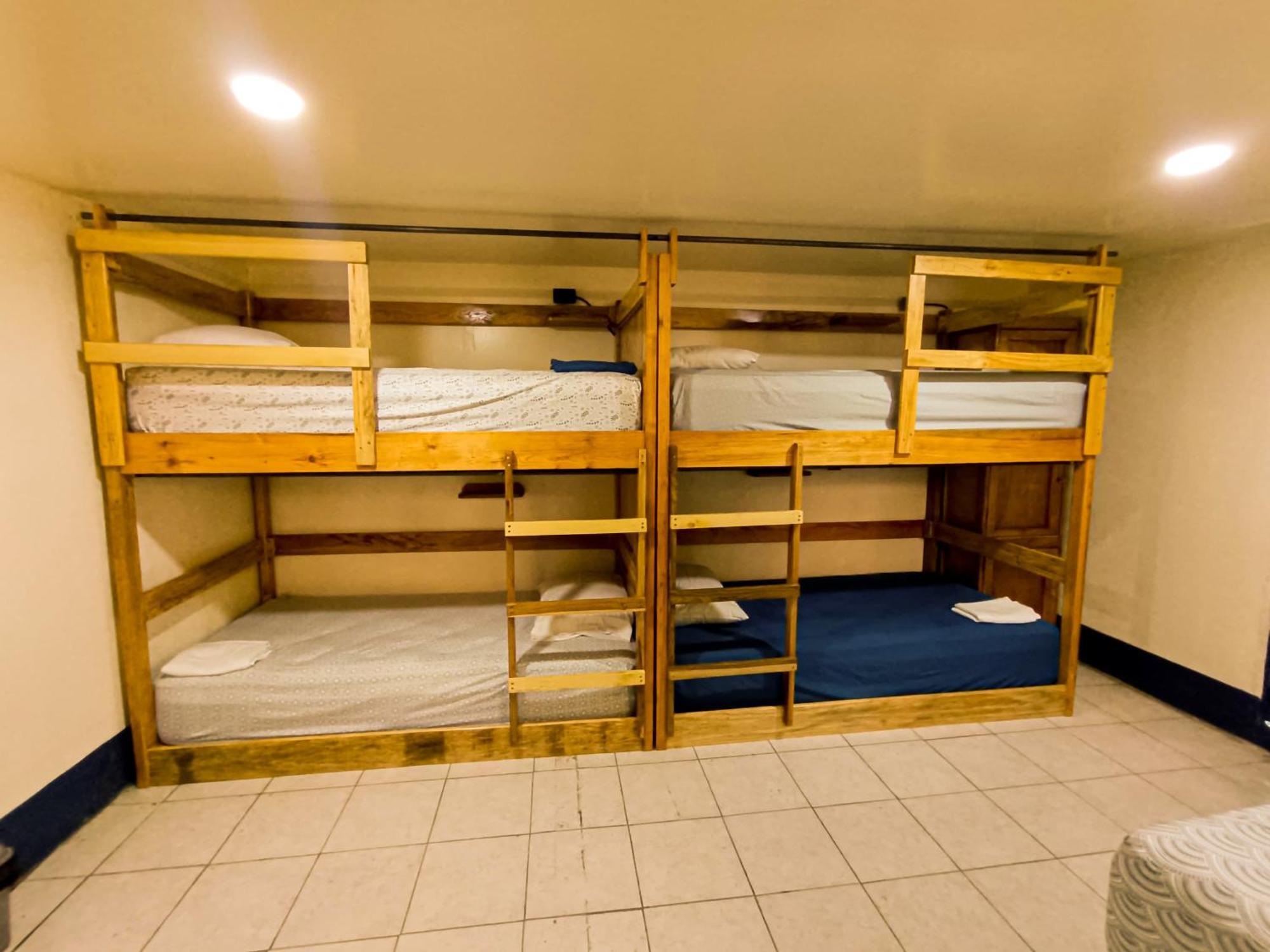 Hostal El Rio Leon Luaran gambar